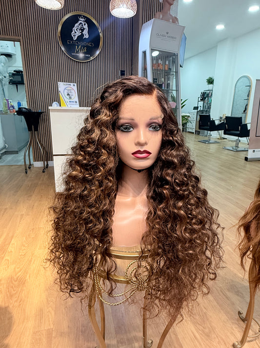 CAMI CURLY