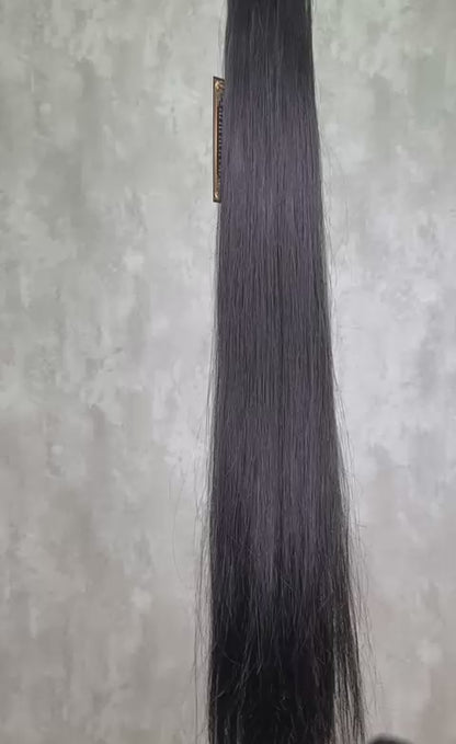 Extensiones cosidas tono castaño liso